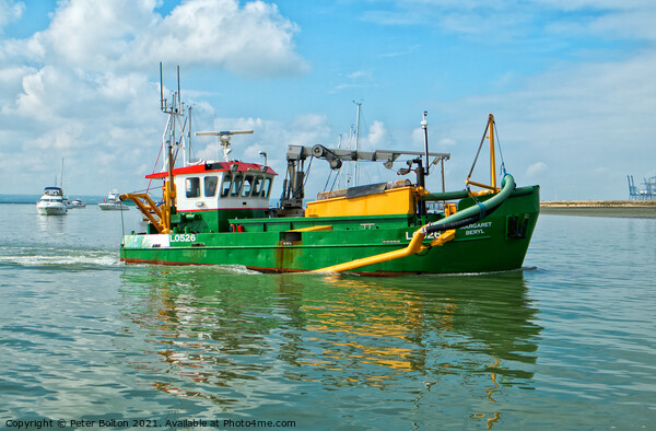 Fishing trawler Margaret Beryl LO526 off Leigh on Sea, Thames Estuary, Essex. Picture Board by Peter Bolton
