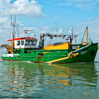 Buy canvas prints of Fishing trawler Margaret Beryl LO526 off Leigh on Sea, Thames Estuary, Essex. by Peter Bolton