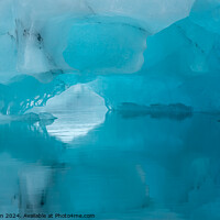 Buy canvas prints of Ice at the Lagoon  by Lesley Moran