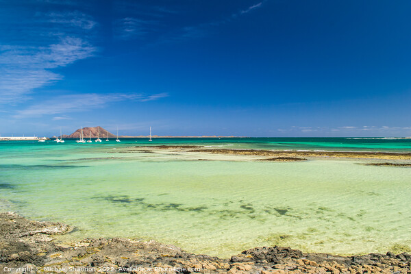 Playa Vista Lobos, Corralejo, Fuerteventura Picture Board by Michael Shannon