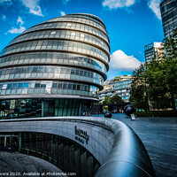 Buy canvas prints of City Hall, London by Hiran Perera