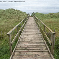 Buy canvas prints of Walkway to West Sands Beach  - St Andrews  by Iain Gordon
