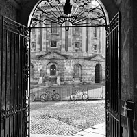 Buy canvas prints of Archway To Radcliffe Camera by Sheila Ramsey