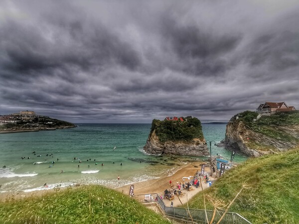 Stormy Newquay  Picture Board by Ollie Hully
