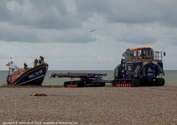 Hastings Lifeboat returing to the Station using the recovery vehicle. Picture Board by Mark Ward