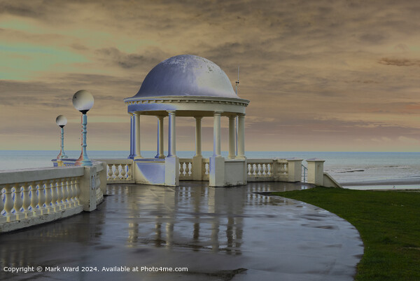 Bexhill Seafront Memories. Picture Board by Mark Ward