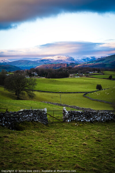 Kendal Fell looking to the Langdales Picture Board by Jonny Gios