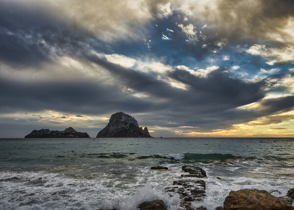 Photography with Es Vedrá from Cala D´hort during a cloudy sunset Picture Board by Vicen Photo