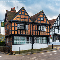 Buy canvas prints of Spread Eagle Hotel in Midhurst by Geoff Smith