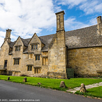Buy canvas prints of Snowshill Manor by Allan Bell