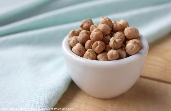 Chickpeas in a white bowl Picture Board by Imladris 