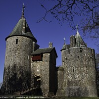 Buy canvas prints of Castell Coch by Darren Evans