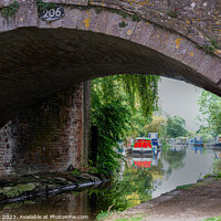 Buy canvas prints of Oxford Canal bridge 206  by Cliff Kinch