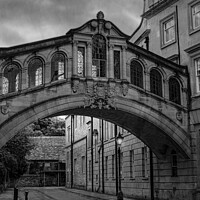 Buy canvas prints of Bridge of Sighs Oxford by Cliff Kinch