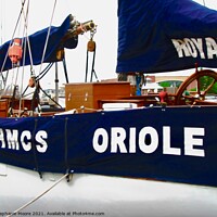 Buy canvas prints of HMCS Oriole by Stephanie Moore