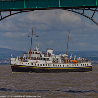 Buy canvas prints of Clevedon Pier MV Balmoral by Rory Hailes