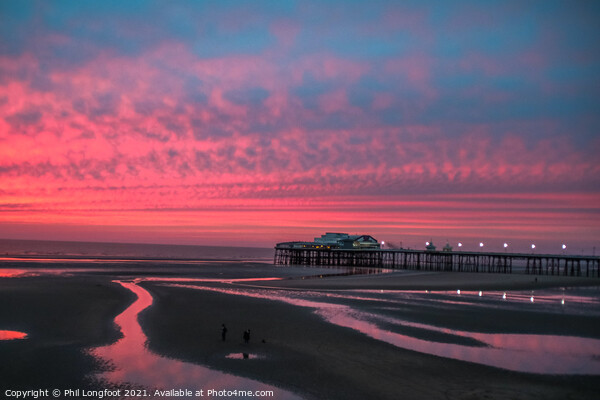 Red sky at night - Blackpool  Picture Board by Phil Longfoot