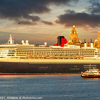 Buy canvas prints of RMS Queen Mary leaves Liverpool  by Phil Longfoot