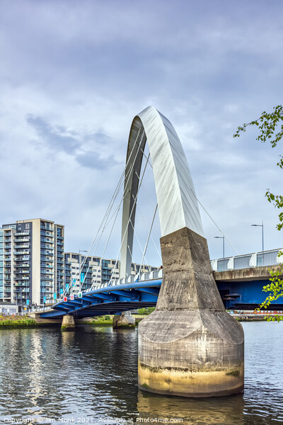 Squinty Bridge, Glasgow Picture Board by Jim Monk