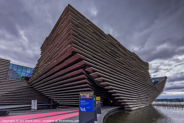  The V&A, Dundee Picture Board by Jim Monk