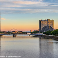 Buy canvas prints of River Clyde Sunrise, Glasgow by Jim Monk