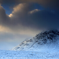Buy canvas prints of Buachaille Etive Mor Highland Scotland  by Geraint Tellem ARPS