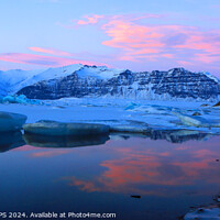 Buy canvas prints of Jokulsarlon Glacier Lagoon, southern Iceland by Geraint Tellem ARPS