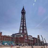 Buy canvas prints of Blackpool Tower by Sue Walker