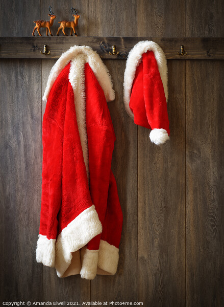 Santa's Coat Picture Board by Amanda Elwell