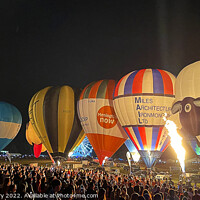Buy canvas prints of Bristol International balloon Fiesta by Graham Lathbury