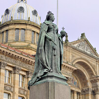 Buy canvas prints of Statue of Queen Victoria Birmingham by Stuart Chard