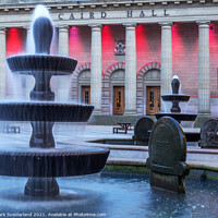 Buy canvas prints of Fountains and Caird Hall in Dundee by Mark Sunderland