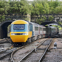 Buy canvas prints of 43007 43184 Sheffield HST by GEOFF GRIFFITHS
