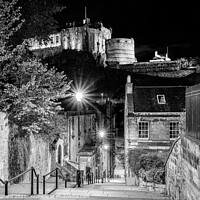 Buy canvas prints of Vennel View of Edinburgh Castle, Edinburgh. by Philip Leonard