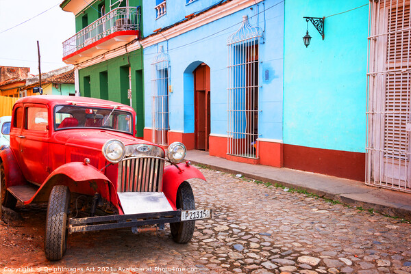Trinidad, Cuba. Old vintage car in a street Picture Board by Delphimages Art