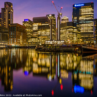 Buy canvas prints of Canary Wharf by Nigel Wilkins