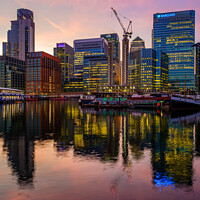Buy canvas prints of Canary Wharf, London by Nigel Wilkins