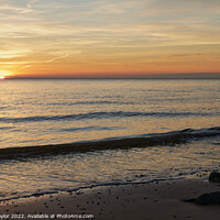 Buy canvas prints of Sunrise at Walton on the Naze by Geoff Taylor