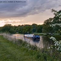 Buy canvas prints of Bobbin along the river Gt Ouse by Geoff Taylor
