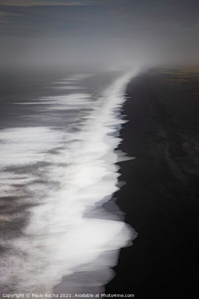 Iceland volcanic black sand beach from Dyrholaey  Picture Board by Paulo Rocha