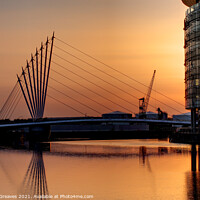 Buy canvas prints of Quays by Darren Greaves