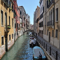 Buy canvas prints of Venice Canal by Sam Robinson