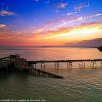 Buy canvas prints of Sunset at Birnbeck Pier Weston-super-mare  by Les Schofield