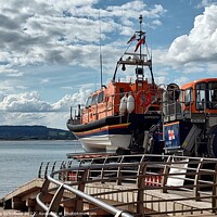 Buy canvas prints of Exmouth lifeboat  by Les Schofield