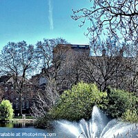 Buy canvas prints of Tranquil Oasis in the Heart of London by Les Schofield