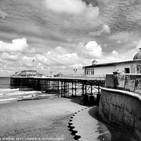 Buy canvas prints of Cromer pier Norfolk  by Les Schofield