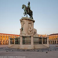 Buy canvas prints of Terreiro do Paço by Dudley Wood