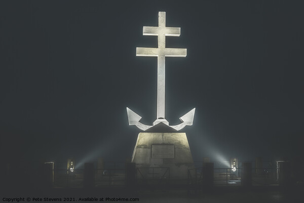 Free French Memorial in fog Picture Board by Pete Stevens