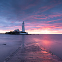 Buy canvas prints of st marys lighthouse by stephen cooper