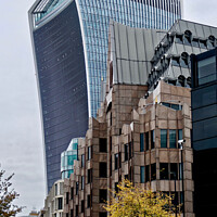 Buy canvas prints of The Towering Marvel of 20 Fenchurch Street by Roger Mechan